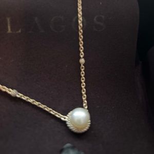 Lagos pearl pendant